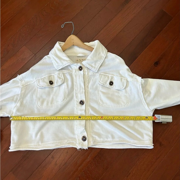 Free People Women's White & Cream Cropped Jacket size S excellent cond oversized - Picture 10 of 10